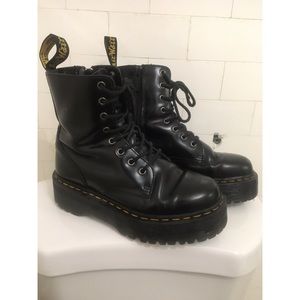 JADON SMOOTH LEATHER PLATFORM BOOTS, barely worn